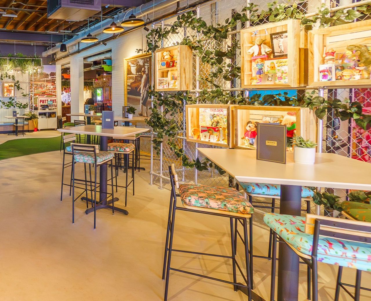 restaurant bar stool