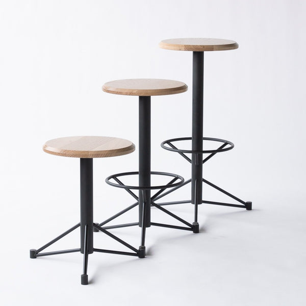 Bar stools hotsell with oak legs