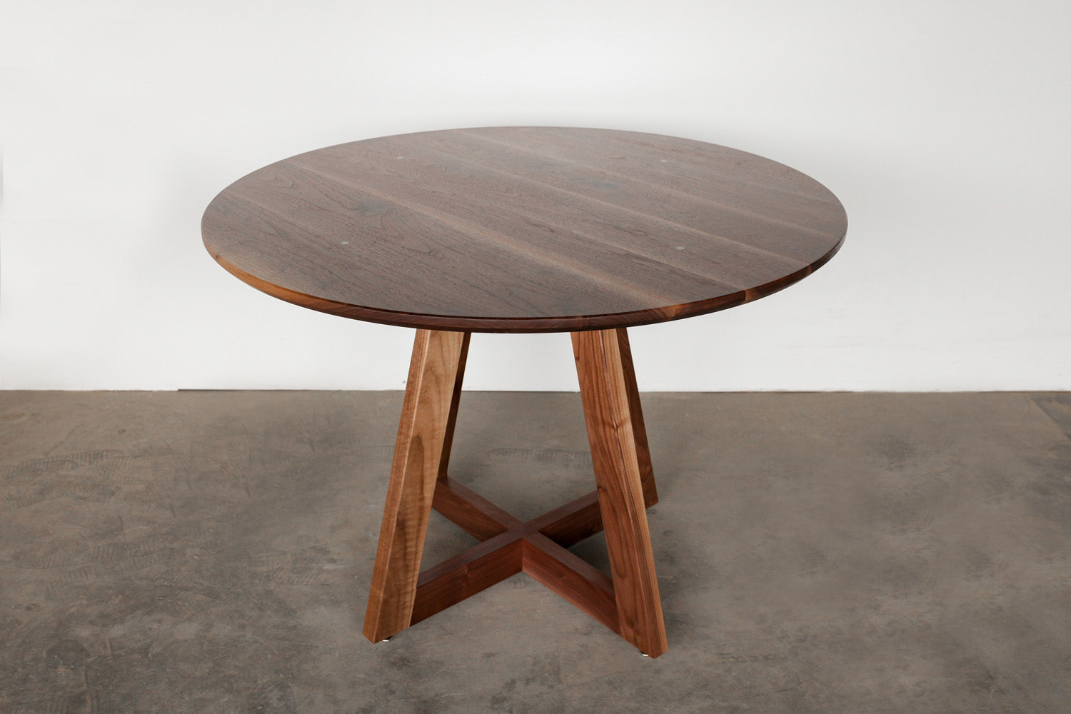 round wooden kitchen table 5 piece under 200