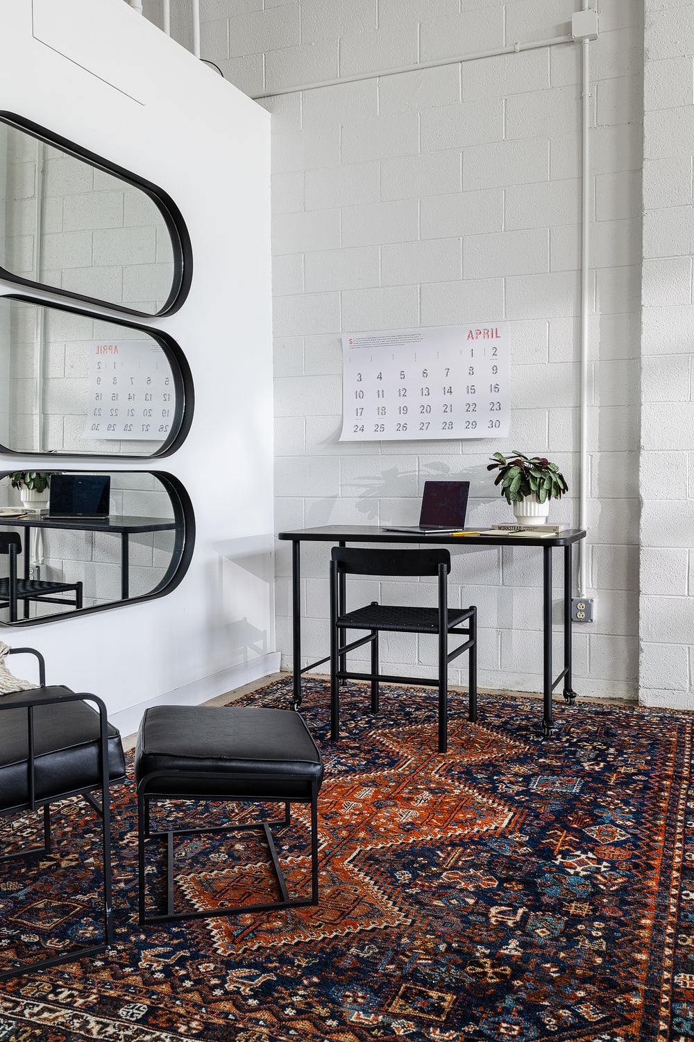 round mirror, oval mirror, metal mirror, modern mirror