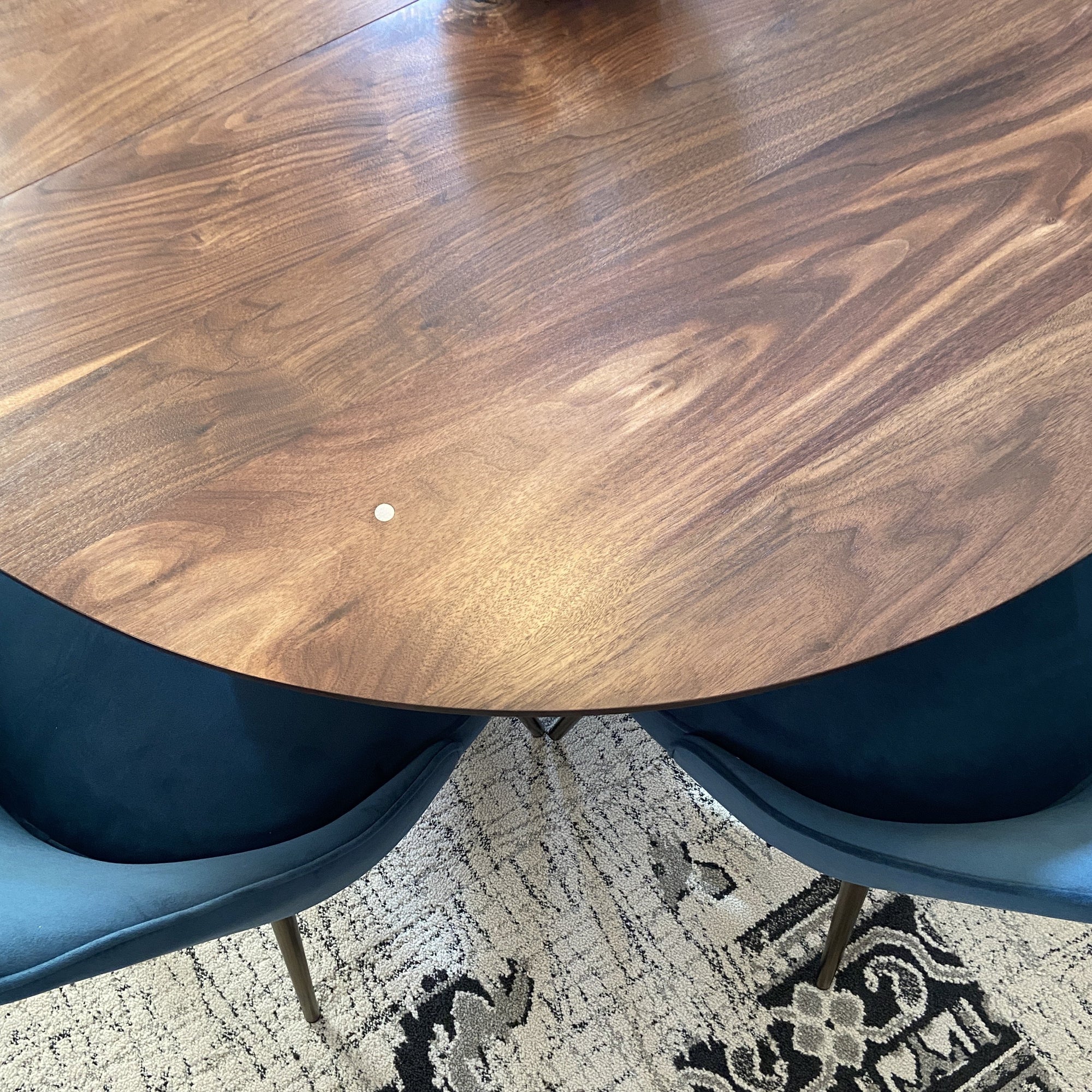 round wood dining table